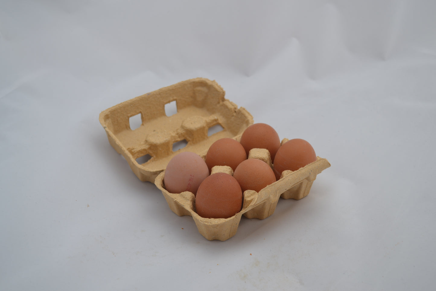 Biologische eieren ( 6 stuks) - maat M